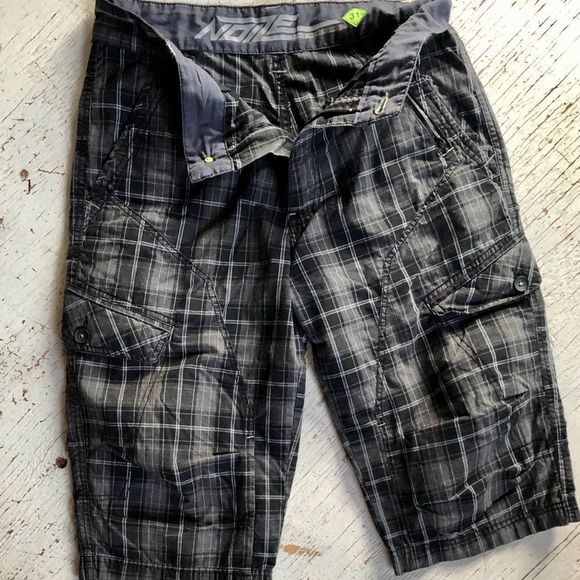 🌟HP🌟Noize shorts🌟 - Picture 2 of 6